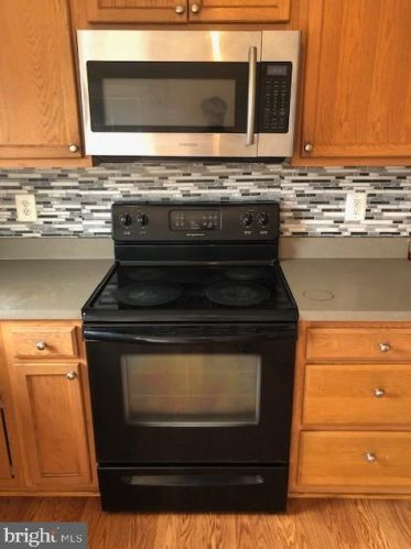 228 Kadies Ln, Edinburg VA  22824-9608 exterior