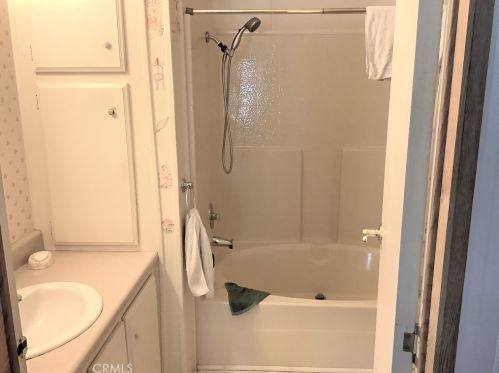 1400 Medallion St, Redlands CA  92374-2665 exterior