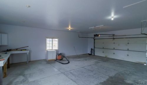 921 Cayuga Dr, Pueblo CO 81007-3130 exterior