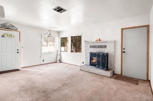 15113 Calle Los Elegantes, Santa Clarita, CA 91390-1022