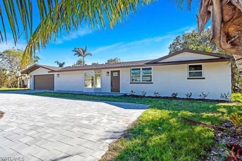 4321 Mariner Rd, Bonita Springs FL 34134-3964 exterior