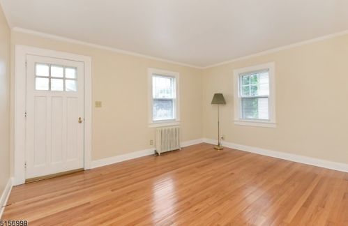 233 3 Ave, Manville NJ  08835-1314 exterior