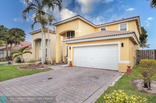 7635 19th Ct, Hollywood, FL 33024-0921