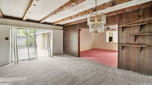 2721 Cottonwood St, Orange CA 92865-2334 exterior