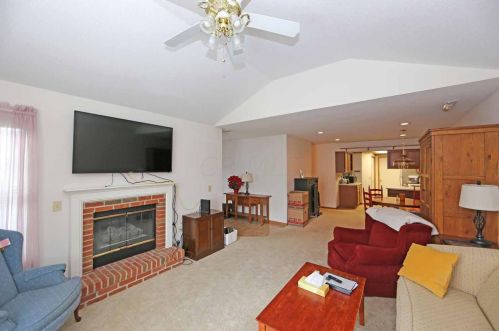 23 Woodberry Dr, Mount Vernon OH  43050-9032 exterior