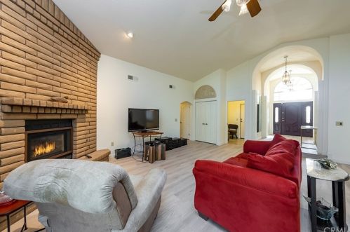 508 Heatherwood Dr, Madera CA  93637-2744 exterior