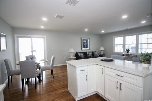 2333 Fowler St, North Bellmore, NY 11710-2108