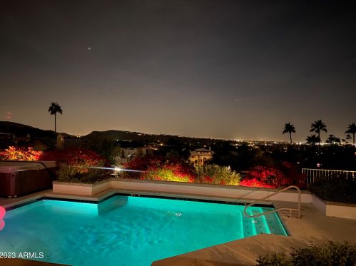 15254 12th St, Phoenix AZ  85022-3805 exterior