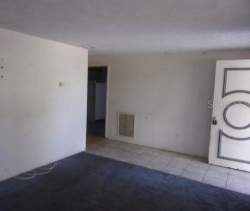 1605 Sentinel St, Tarpon Springs, FL 34690-5824