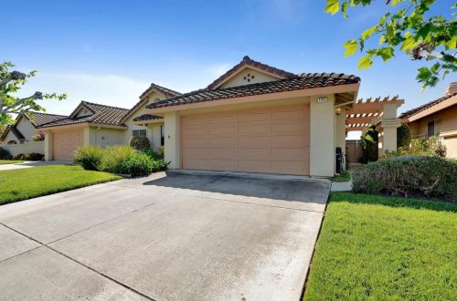 1792 Pinecone Ct, Morgan Hill, CA 95037-7039