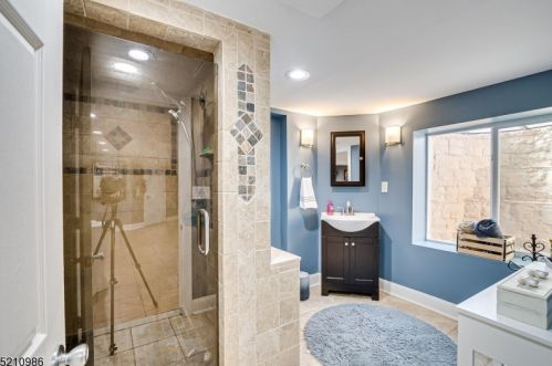 112 20th Ave, Manville NJ  08835-1640 exterior