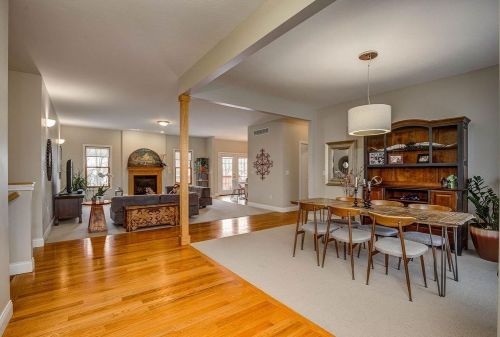842 Dufour Ln, Miami, OH 45056-8513