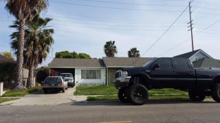6442 Navajo Rd, Westminster, CA 92683-2042