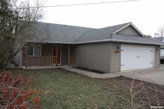 2621 Acorn St, Lebanon, OR 97355-1612