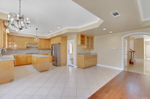 6022 Oak Ave, Temple City CA  91780-2029 exterior