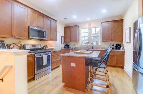 116 Slipper Shell Ct, Mount Pleasant SC  29464-6724 exterior