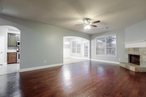 8514 Sports Haven Dr, Humble TX  77346-6000 exterior