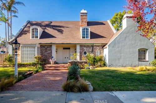 4217 Cedar Ave, Long Beach, CA 90807-1919
