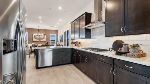 5112 Woodridge Dr, Scottsdale AZ  85254-7504 exterior