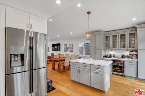 29390 Quail Run Dr, Calabasas CA  91301-1565 exterior