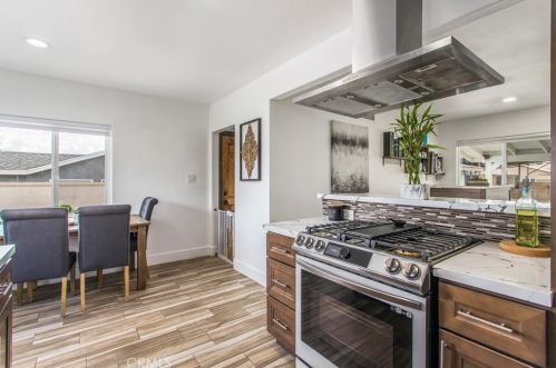 6872 36th St, Riverside CA  92509-1307 exterior