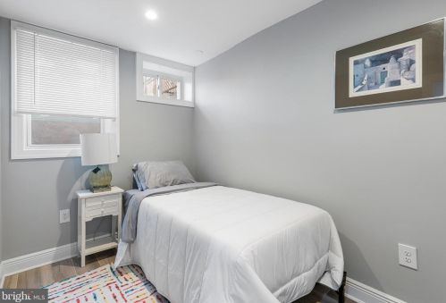 2257 16th St, Washington DC  20020-4301 exterior