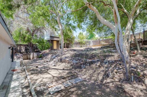 747 Garfield Ave, El Cajon CA  92020-2017 exterior