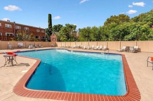 1225 Kennedy Blvd, Bayonne NJ  07002-2243 exterior