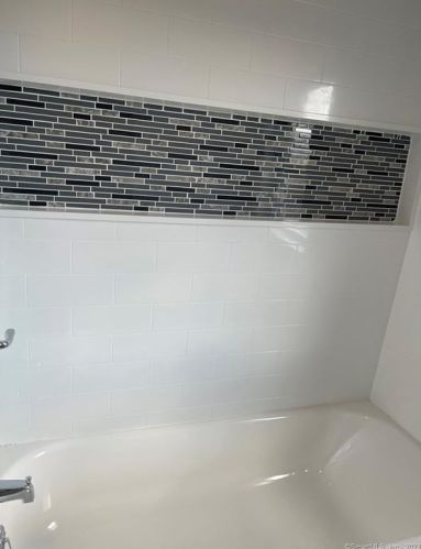 10 Cliff St, United States Coast Guard Ac CT  06320-5402 exterior