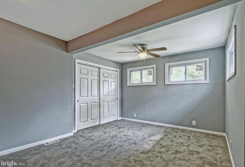 711 Columbia Blvd, West Deptford NJ  08063-1307 exterior