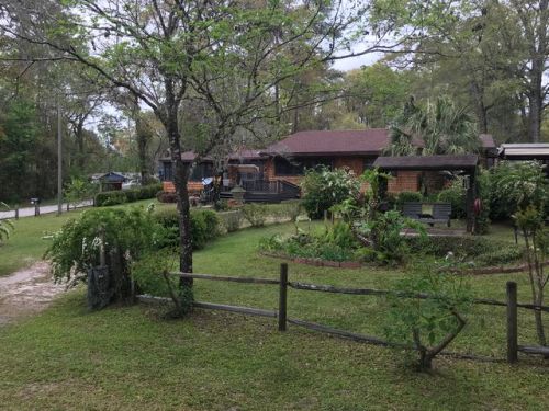 162 Jack Langston Rd, Saint Teresa, FL 32358-6248