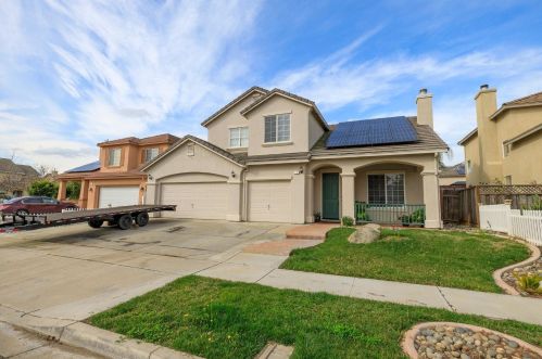 2135 Canyon Creek Ct, Newman CA  exterior