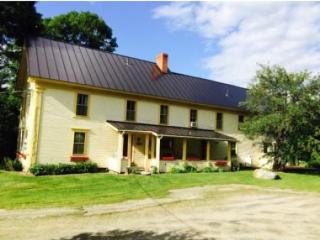 1174 Park St, Morrisville, VT 05661-8341