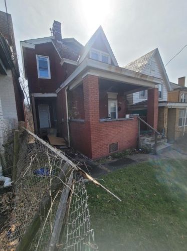 236 Bausman St, Pittsburgh, PA 15210-2000