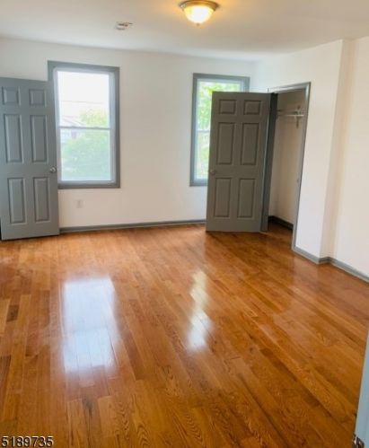 54 2 St, Newark NJ 07107-3106 exterior