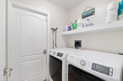 2505 20th Ave, Cape Coral FL  33904-3226 exterior