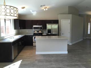 8717 Plata Ave, Mesa, AZ 85212-1763