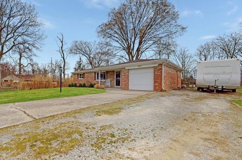 4427 Brant Ln, Cincinnati, OH 45244-1918