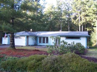 11991 Avellana Cir, Silverdale, WA 98383-9248