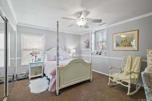 28531 Redwood Canyon Pl, Santa Clarita CA  91390-5723 exterior