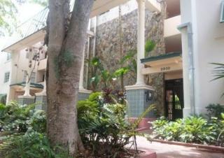 2940 Day Ave, Miami FL  33133-5204 exterior