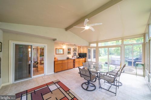 401 Santillo Way, Downingtown PA  19335-3132 exterior