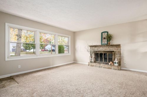 2967 Irwin Ave, Darbydale OH  43123-2309 exterior