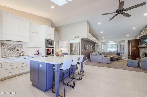 1712 Tulsa St, Chandler AZ  85225-8228 exterior