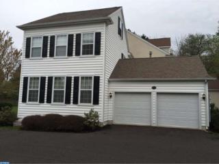 14 Edison Ln, Gardenville, PA