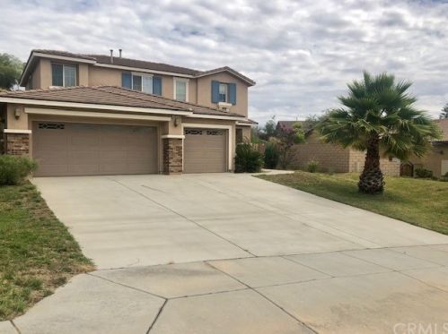 29225 Gateway Dr, Lake Elsinore, CA 92530-7276