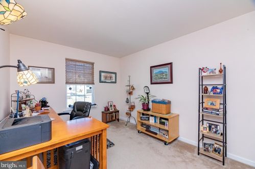 303 8th Ave, Parkesburg PA  19365-1359 exterior