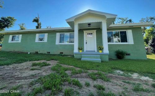 2649 Highway 73, Marianna, FL 32448-5451