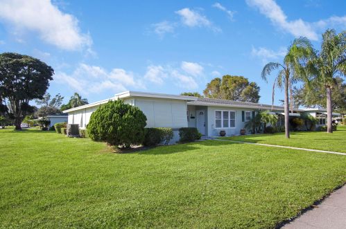 535 High Point Dr, Delray Beach FL  33445-3327 exterior