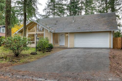7101 Topaz Dr, Lakewood, WA 98498-6423
